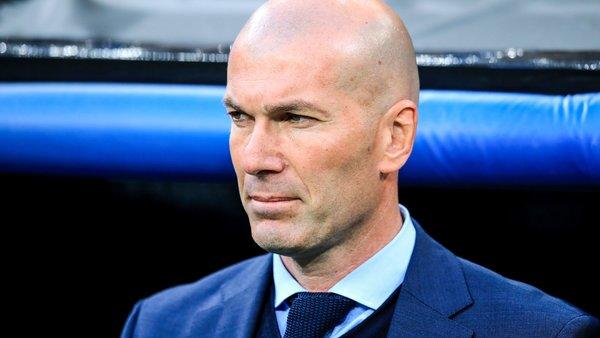 Real Madrid - Malaise : Le Real Madrid favorisé par les arbitres ? Le coup de gueule de Zidane !