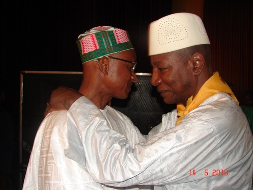 Guinée: Alpha Condé et Cellou Dalein Diallo qualifiés pour le deuxième tour de la présidentielle du 18 juillet