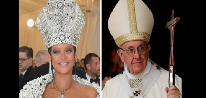 MET Gala 2018: Rihanna imite la tenue du pape (PHOTOS)