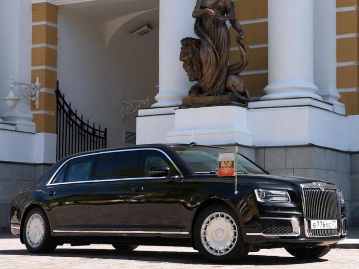 Aurus Senat : les secrets de l’incroyable limousine de Vladimir Poutine