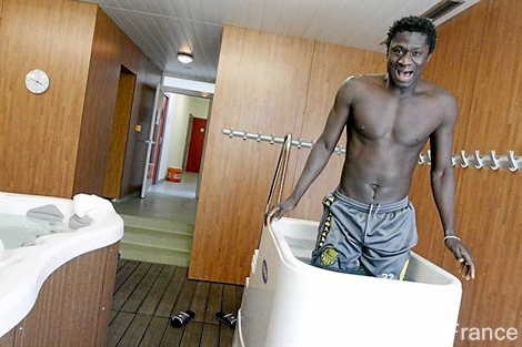Le footballeur sénégalais, Nguirane Ndaw, exclu de son club pour "mauvais comportement"