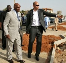Le ministre Serigne Mbacké Ndiaye défend Karim Wade