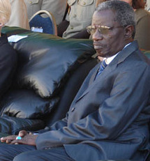 Appel de Seydina Limamoulaye: Bécaye Diop, en pleine cérémonie dormait à poings fermés