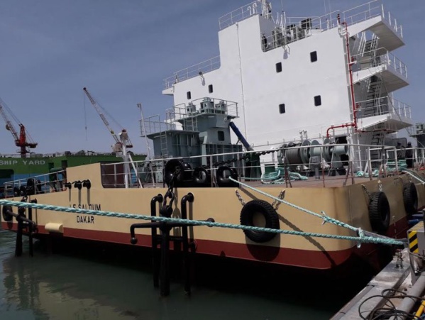 Corée du Sud : le Ministre Oumar Guèye a présidé la cérémonie de mise à l’eau de la barge «LAGA NDONG» 