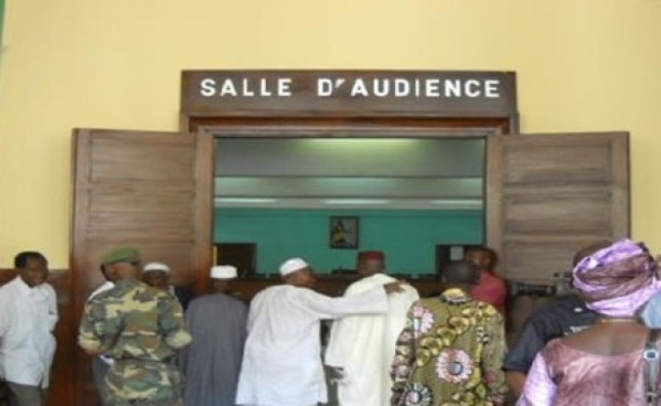 Tribunal de Mbour : Accusé de viol, Diallo tente de se suicider dans la salle d’audience