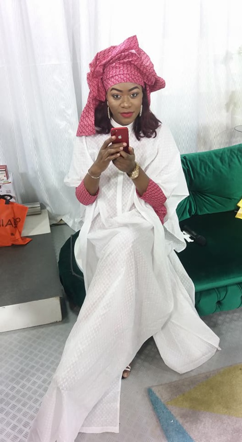 Photos : Bijou Ndiaye, belle comme un Iphone X