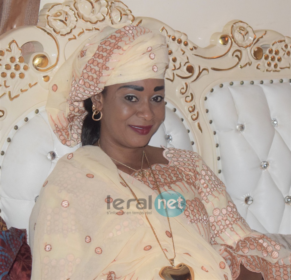 Vidéo-Photos: Sa fille lui réserve une belle surprise, Fatou Guéweul fond en larmes 