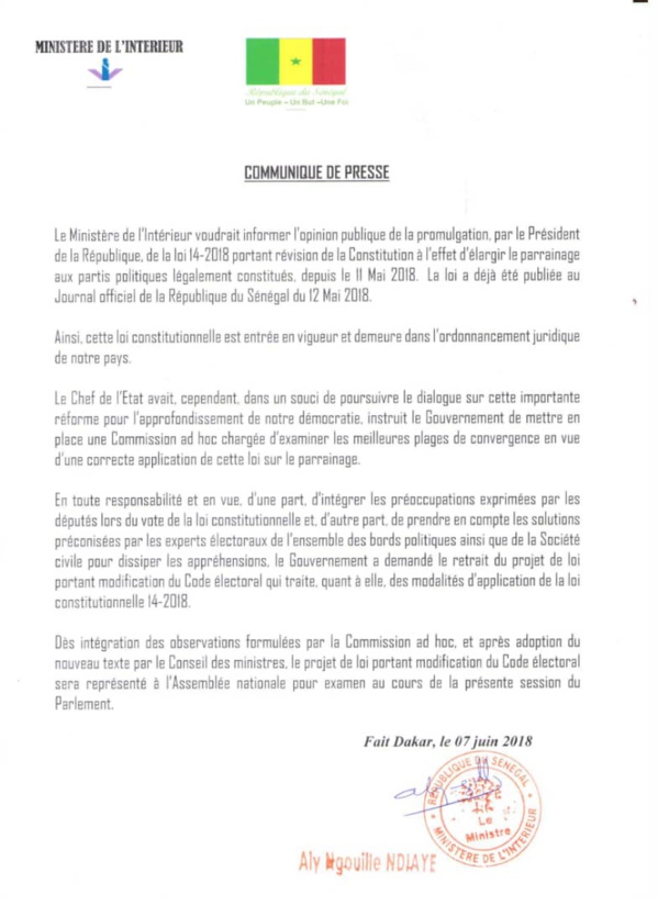 Les précisions du ministre de l'Intérieur: « La loi sur le parrainage était accompagnée d'une modification du Code électoral, mais elle est déjà promulguée... »