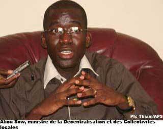 PRESIDENT DU CONSEIL REGIONAL ET MINISTRE D’ETAT  : Comment Aliou Sow a contraint Babacar Gaye à quitter la Présidence