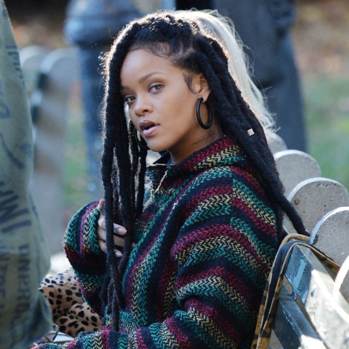 Rihanna, sublime avec des dreadlocks pour son dernier film (Photos)