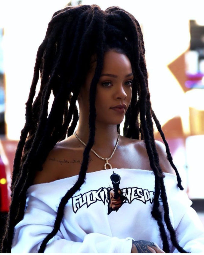 Rihanna, sublime avec des dreadlocks pour son dernier film (Photos)