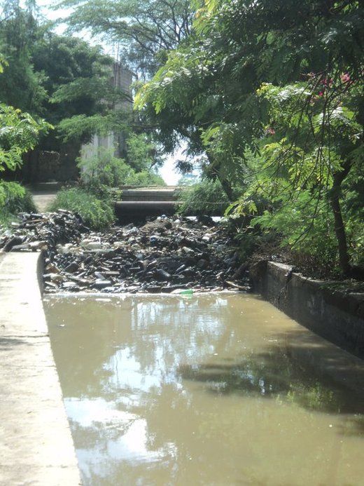 [Video-Photos ] La baie de Hann polluée: un des plus grands dépotoirs d’ordures du Sénégal