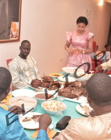 Korité: Sokha Aïdara gâte Wally et ses invités Korité: Sokha Aïdara gâte Wally et ses invités