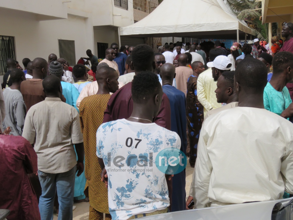 Photos -Chez Thione Seck: Adja Diouf, sœur de Kiné Diouf Diaga, décédée 