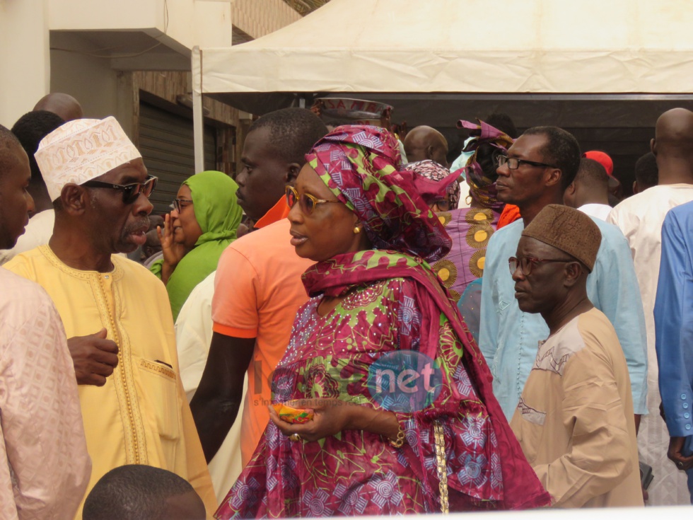 Photos -Chez Thione Seck: Adja Diouf, sœur de Kiné Diouf Diaga, décédée 