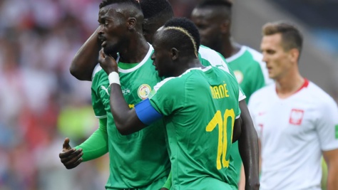 Photos Pologne-Sénégal : Sadio Mané réconforte Mbaye Niang 