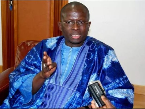 Modou Diagne Fada : « Pour l’instant, je suis dans les discussions avec le Président Sall » Modou Diagne Fada : « Pour l’instant, je suis dans les discussions avec le Président Sall »