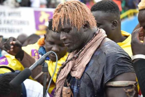Lutte : Balla Gaye 2 aux Usa pour des soins