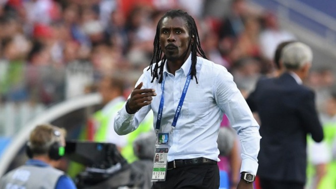 CM-2018 : Les filles russes sous son charme, Aliou Cissé en rigole …Regardez