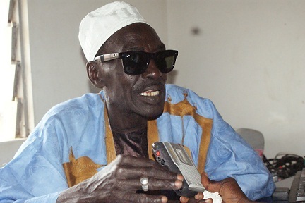 IBRAHIMA NDIAYE NIOKHOBAYE COMMUNICATEUR TRADITIONNEL : «Dans ma vie, j’ai eu 17 femmes et j’en ai divorcé treize»