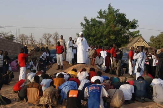 Affaire du taxi retrouvé sur la Corniche Ouest : des proches du frère de Modou Kara indexés