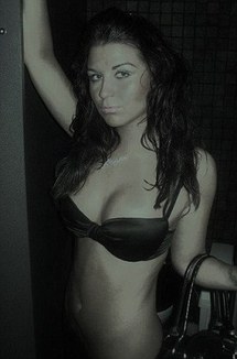 [Photos ] JENNIFER THOMPSON, LA PROSTITUÉE QUI FAIT TOMBER EL HADJI DIOUF