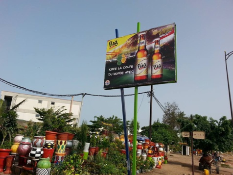 ATTENTION : Promotion de l'alcool devant le lycée Blaise Diagne et l'E.N.A : Le Sénégal est devenu un bateau ivre, XAALASS