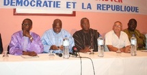 « Benno : une coalition de partis ou Une collision entre leaders de partis. Un mal de plus pour les Sénégalais. »