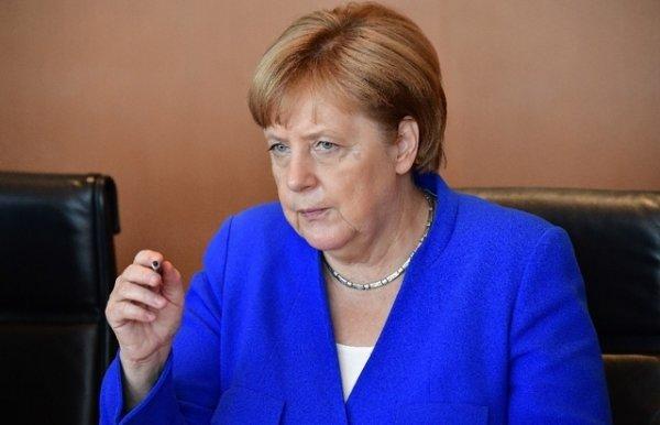 Angela Merkel remet Donald Trump à sa place