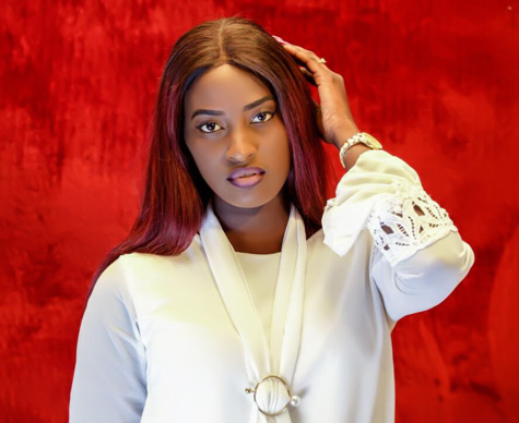 Photos : Inna alias Coumba (Mbettel), eupeuteuleuw!!!