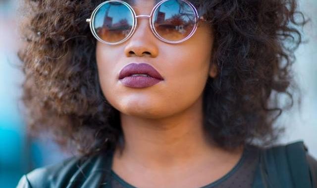 19 Photos : formes généreuses, beauté exquise, tout pour elle Sonia Diop, "la maman" de Nafi