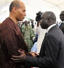 BRAS DE FER « GABONAIS » ENTRE KARIM WADE ET IDRISSA SECK : Un dîner en cache un autre à Paris