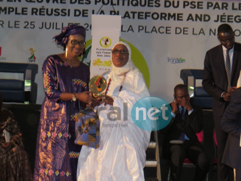 Photos : L'Assemblée Générale de Partage des Initiatives de la Plateforme des Femmes « AND JEEGO »