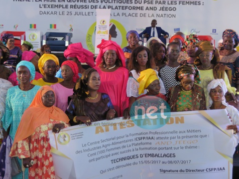 Photos : L'Assemblée Générale de Partage des Initiatives de la Plateforme des Femmes « AND JEEGO »