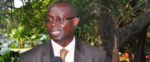 Gorée : Pourquoi le maire Me Augustin Senghor a instauré une taxe de 500 F