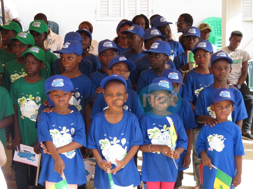 Photos : La cérémonie de levée des couleurs de l'Association des Jeunes Voisins Unis (JVU) 