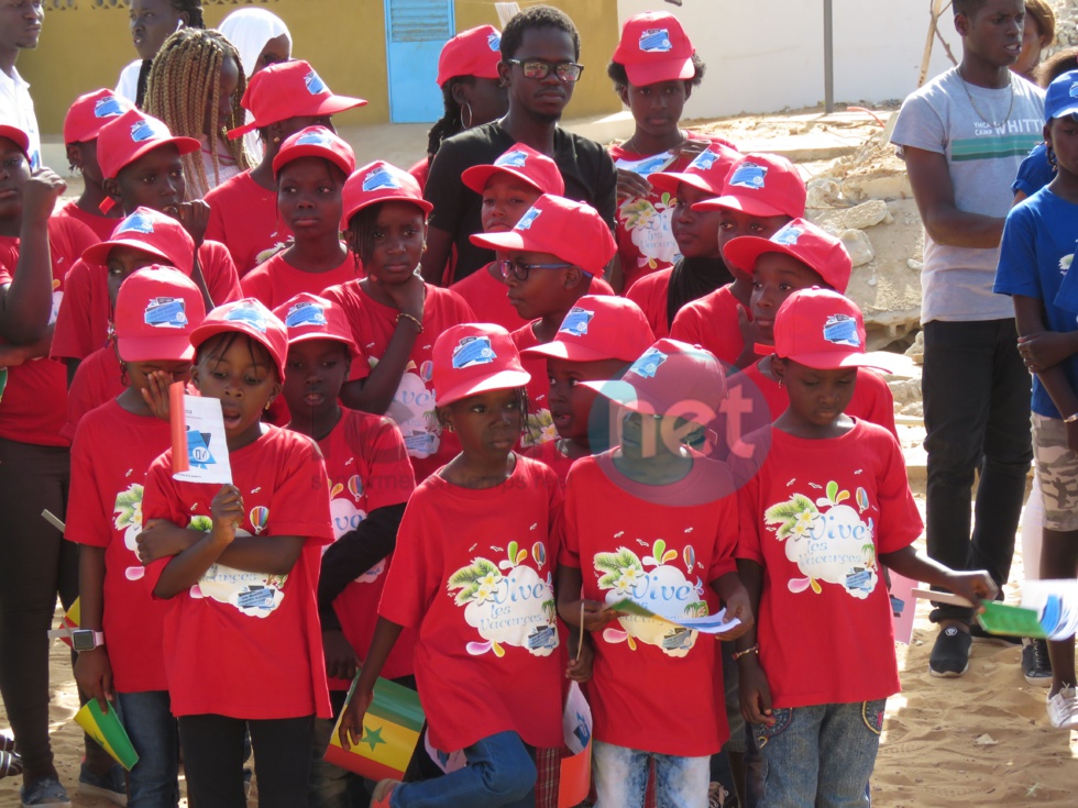 Photos : La cérémonie de levée des couleurs de l'Association des Jeunes Voisins Unis (JVU) 
