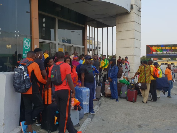 URGENT : Des athlètes sénégalais, maliens marocains, zambiens togolais, parqués comme des animaux à Lagos