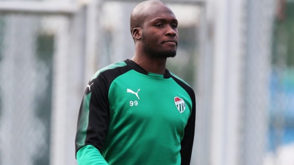 Moussa Sow arrête avec les « Lions »