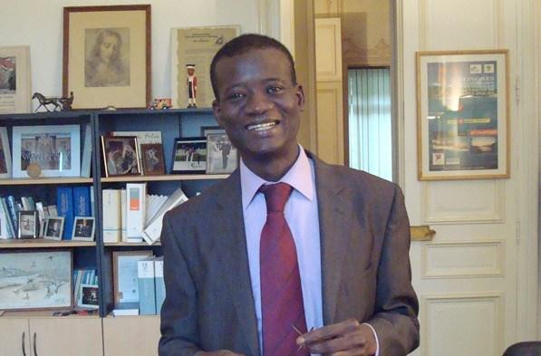 UNE DOUBLE INJUSTICE : A l’égard de M. Khalifa Ababacar SALL, Maire de Dakar et du Juge Demba KANDJI, président de la Cour d’appel de Dakar UNE DOUBLE INJUSTICE : A l’égard de M. Khalifa Ababacar SALL, Maire de Dakar et du Juge Demba KANDJI, président de la Cour d’appel de Dakar