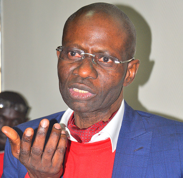 Candidat déclaré à la Présidentielle, Boubacar Camara incapable de remplir... le petit foyer de Grand-Yoff
