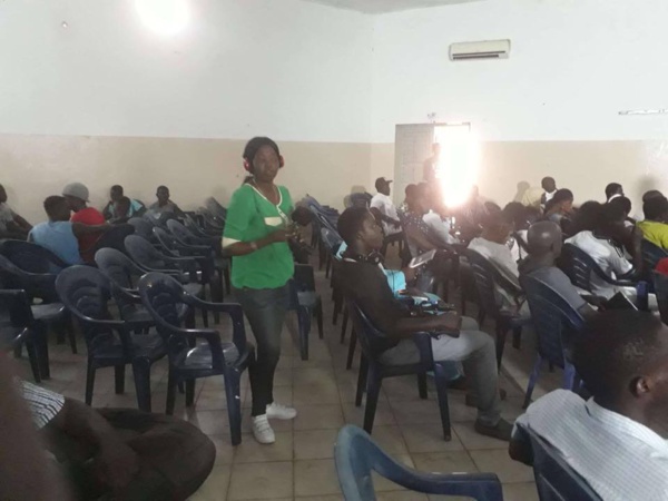 Candidat déclaré à la Présidentielle, Boubacar Camara incapable de remplir... le petit foyer de Grand-Yoff