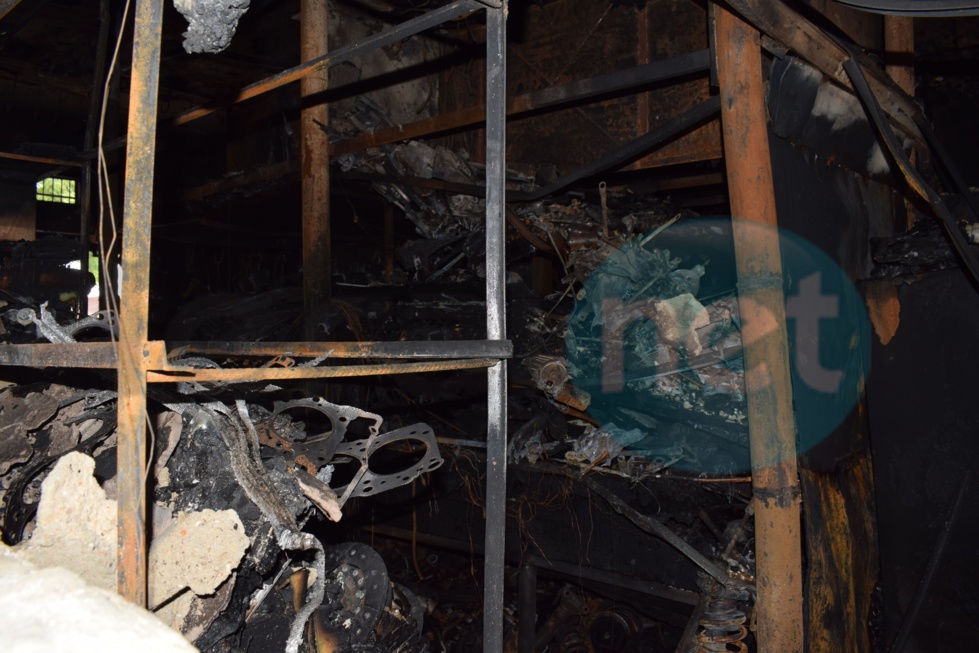 Photos : les images du violent incendie à Thiaroye