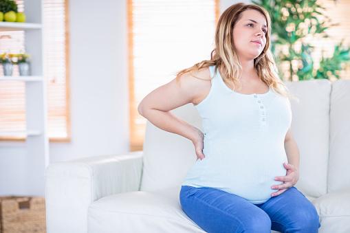 Enceinte, j'ai mal aux pieds, au secours !