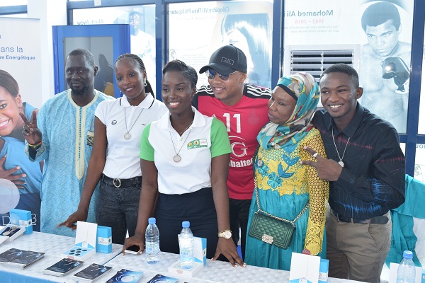 Photos : Exposition des produits de Qnet à la place du Souvenir Africain