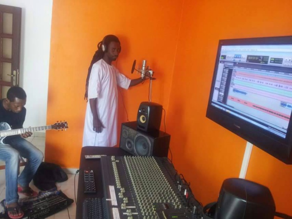 Clip: Moussa Faye du Groupe African Joy