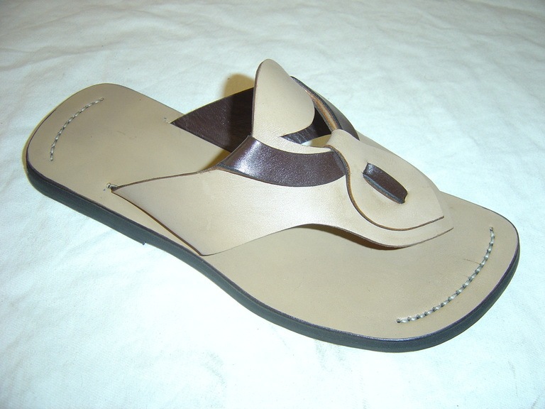 Commandez vos chaussures de Tabaski en appelant au 775166990
