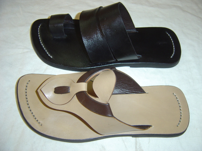 Commandez vos chaussures de Tabaski en appelant au 775166990