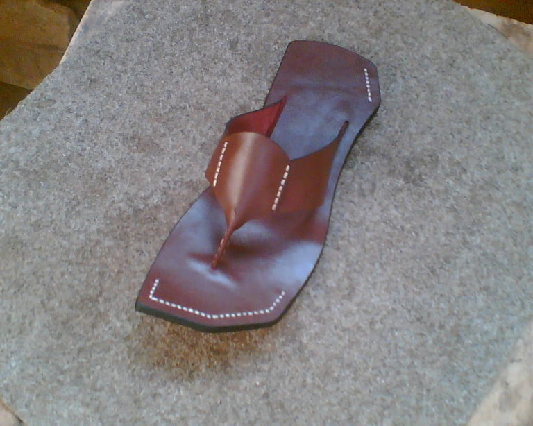 Commandez vos chaussures de Tabaski en appelant au 775166990