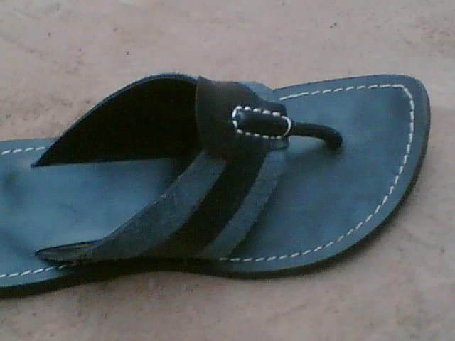 Commandez vos chaussures de Tabaski en appelant au 775166990